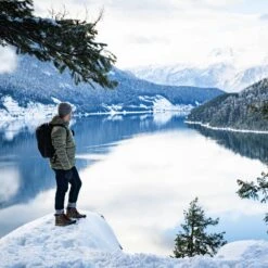 Danner Men's Arctic 600 7" WP 200G Side-Zip Hiking Boot- Brown- 67338 18 Danner Men's Arctic 600 7" WP 200G Side-Zip Hiking Boot- Brown- 67338 -Rocky Shop 67338 lifestyle144